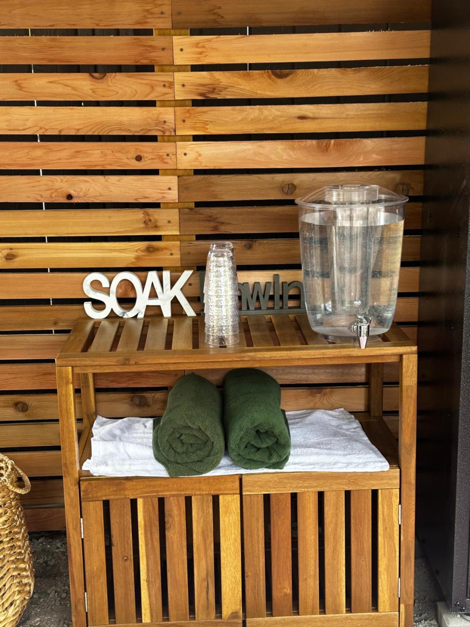 Lakeside Villa & Nordic Spa Пентиктън Екстериор снимка
